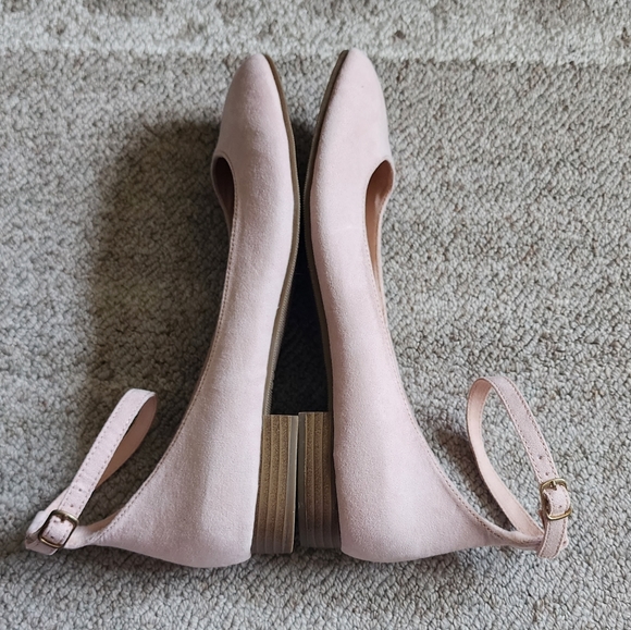 Gap Soft Pink Flats - Picture 8 of 9